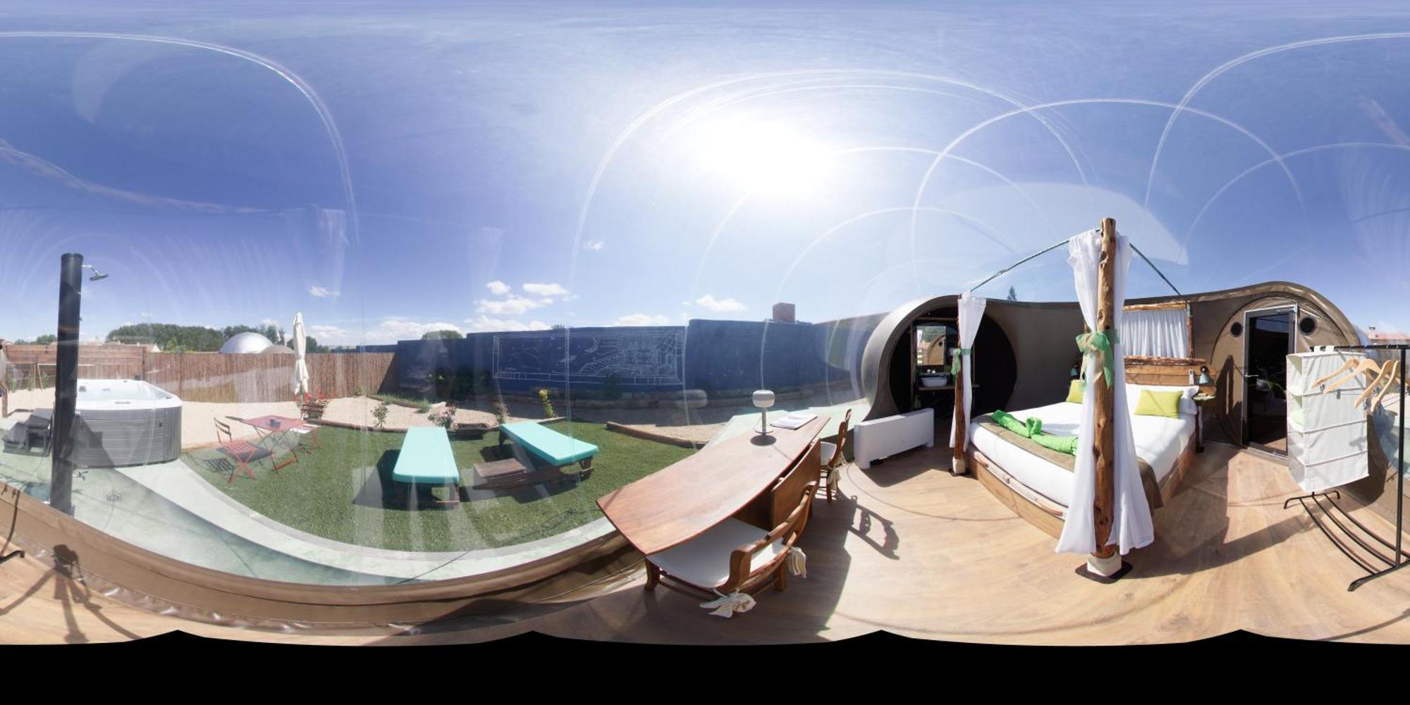 Cosmoveros - Hotel Burbuja Pedraza Екстер'єр фото
